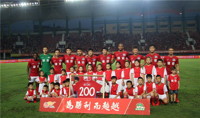 LPL英文流解说表示：只有LPL决赛不是3-0，真是太好了
